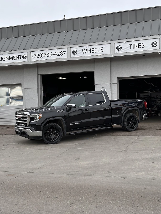 Replica Wheels 22" Hollander 1109 Black Rim on 2021 GMC Sierra 1500