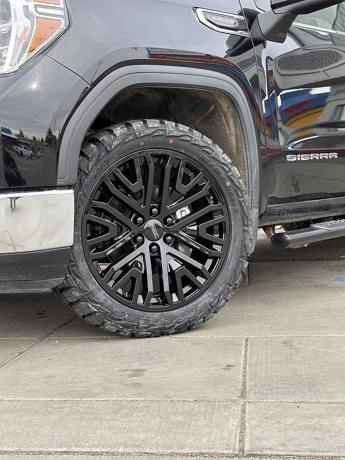 Replica Wheels Black 22" Hollander 1109 Wheel on 2021 GMC Sierra 1500