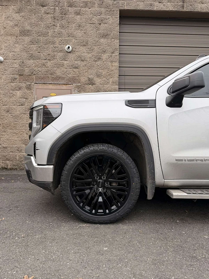 Replica Wheels 22" Hollander 1109 Black on 2026 GMC Sierra 1500