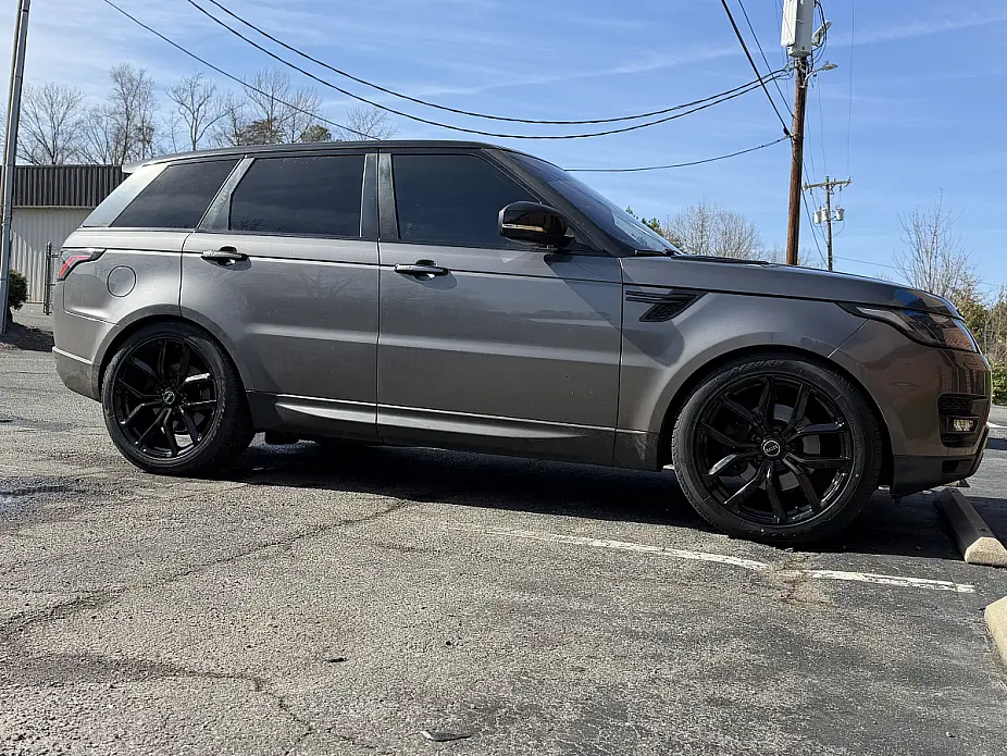 Replica Wheels Black 22" Range Rover 1131 Wheel on 2022 Land Rover Range Rover Sport