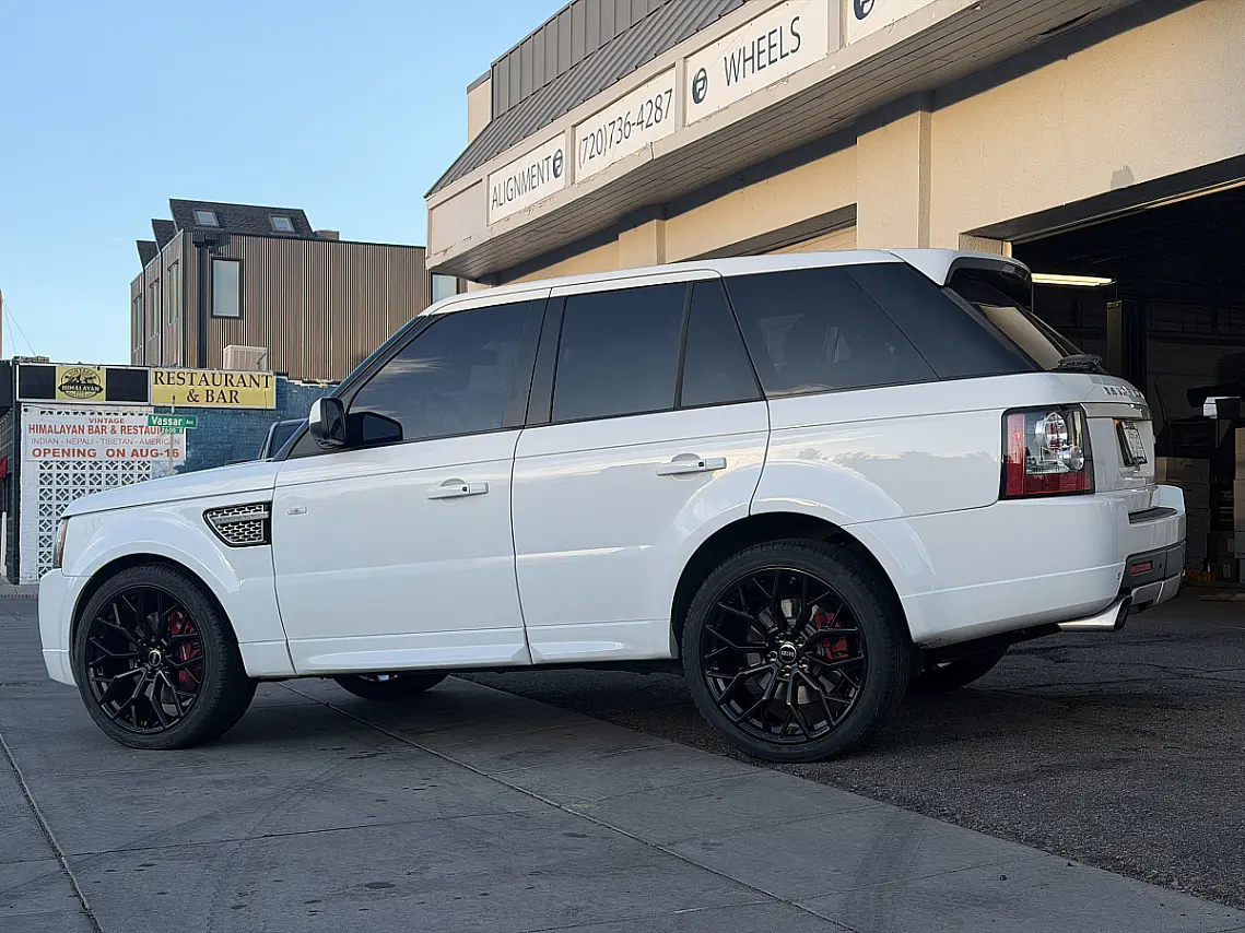 Replica Wheels 22" Range Rover 1171 Black on 2012 Land Rover Range Rover