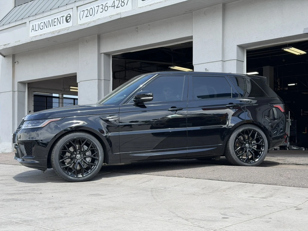 Black Replica Wheels 22" Range Rover 1171 on 2020 Land Rover Range Rover Sport