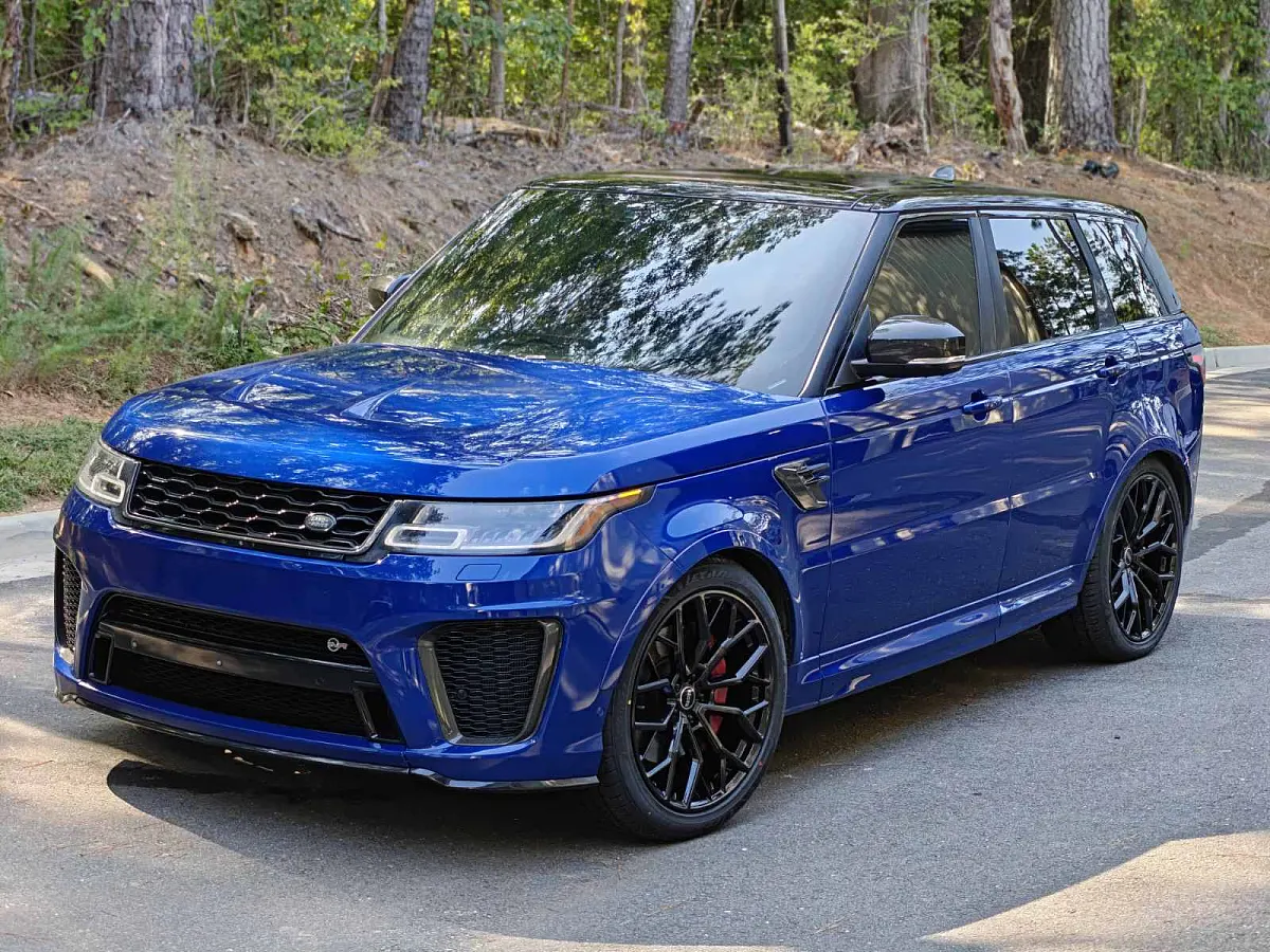 Replica Wheels 22" Range Rover 1171 — Black on 2023 Land Rover Range Rover Sport