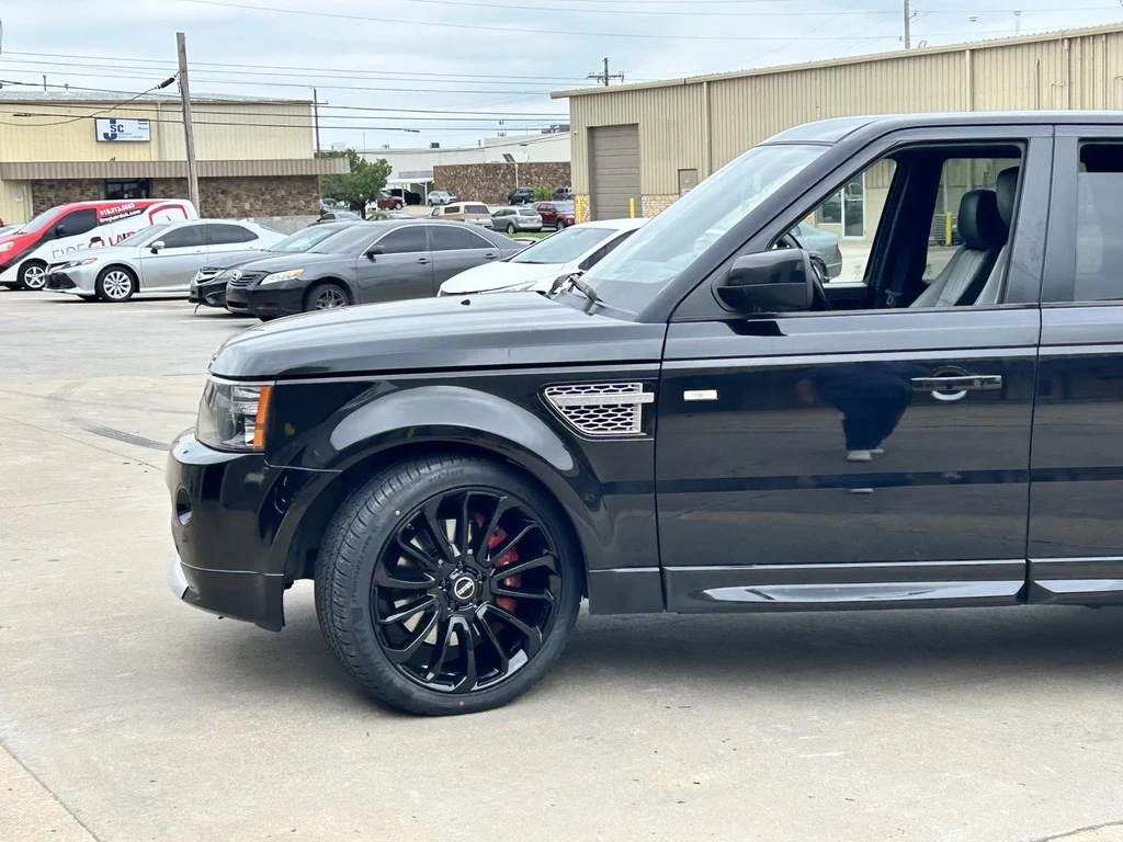 2012 Land Rover Range Rover with Replica Wheels 22" Range Rover Autobiography 1132 Black Wheels