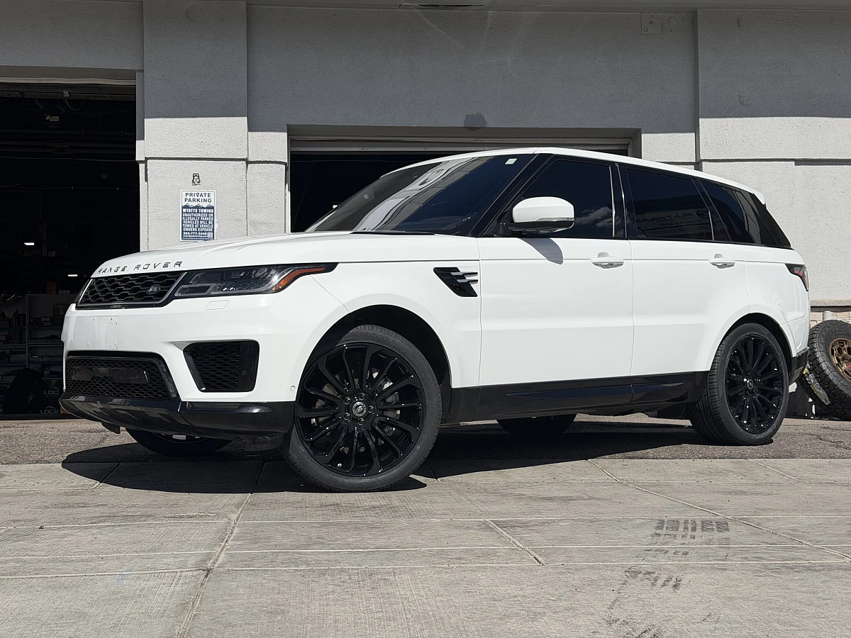 2021 Land Rover Range Rover Replica Wheels 22" Range Rover Autobiography 1132 Black Custom Wheels