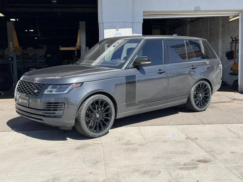 2022 Land Rover Range Rover Sport with Replica Wheels 22" Range Rover Autobiography 1132 Black Wheels
