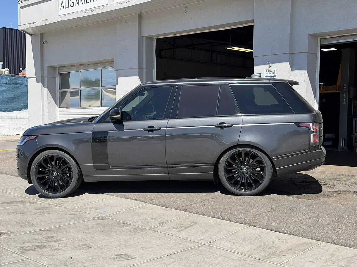 2022 Land Rover Range Rover Sport Replica Wheels 22" Range Rover Autobiography 1132 Black Wheel