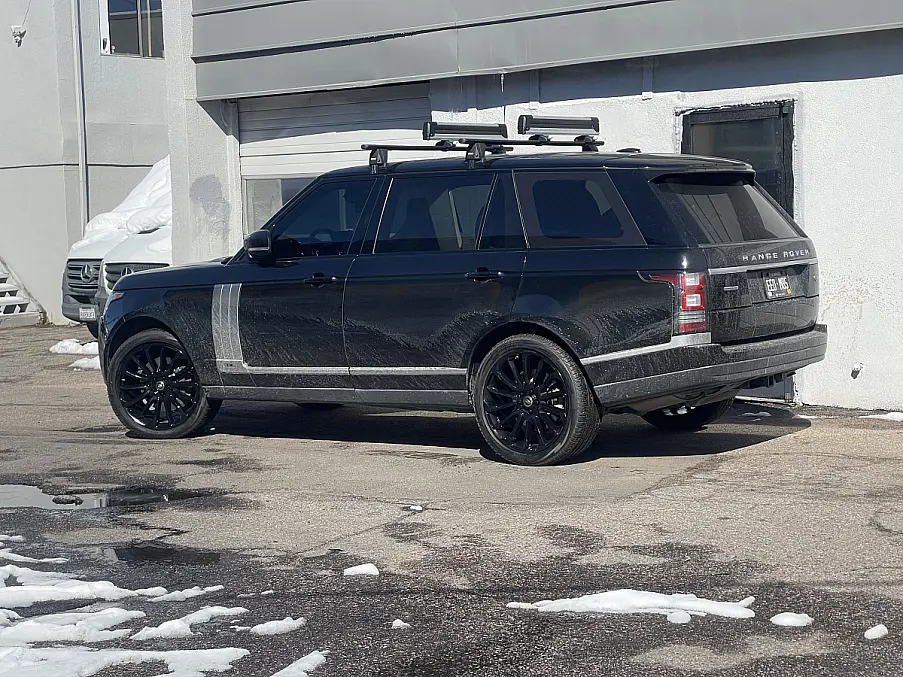 2023 Land Rover Range Rover with Replica Wheels 22" Range Rover Autobiography 1132 Black Rims