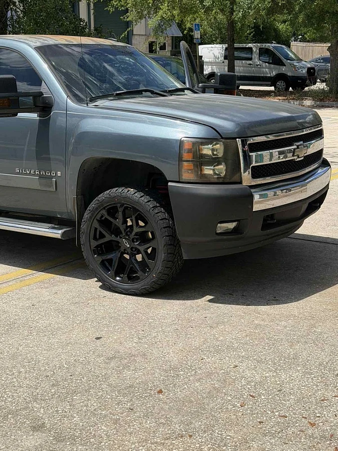 2010 Chevrolet Silverado 1500 with Replica Wheels 22" Snowflake Style 1101 Black Rims