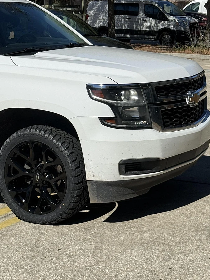 Black Replica Wheels 22" Snowflake Style 1101 on 2015 Chevrolet Suburban