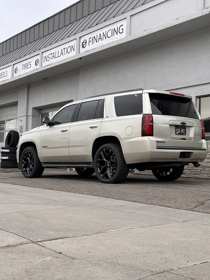 2015 Chevrolet Tahoe Replica Wheels 22" Snowflake Style 1101 Black Wheel