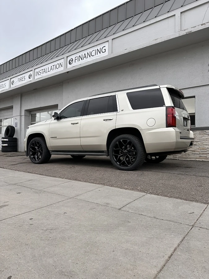 Replica Wheels 22" Snowflake Style 1101 Black Rim on 2015 Chevrolet Tahoe