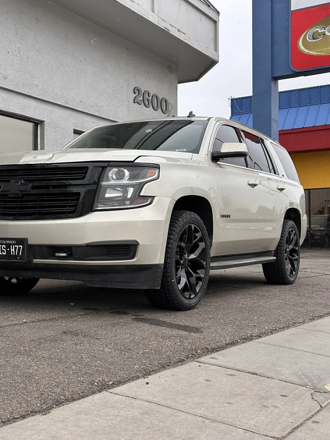 Replica Wheels Black 22" Snowflake Style 1101 Wheel on 2015 Chevrolet Tahoe