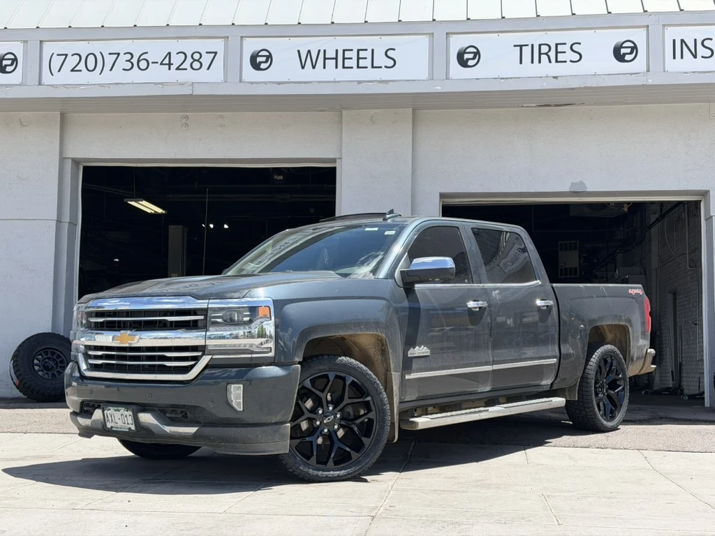 Replica Wheels Black 22" Snowflake Style 1101 Wheel on 2016 Chevrolet Silverado 1500