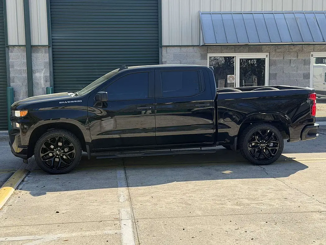 2025 Chevrolet Silverado 1500 Running Replica Wheels 22" Snowflake Style 1101 Black