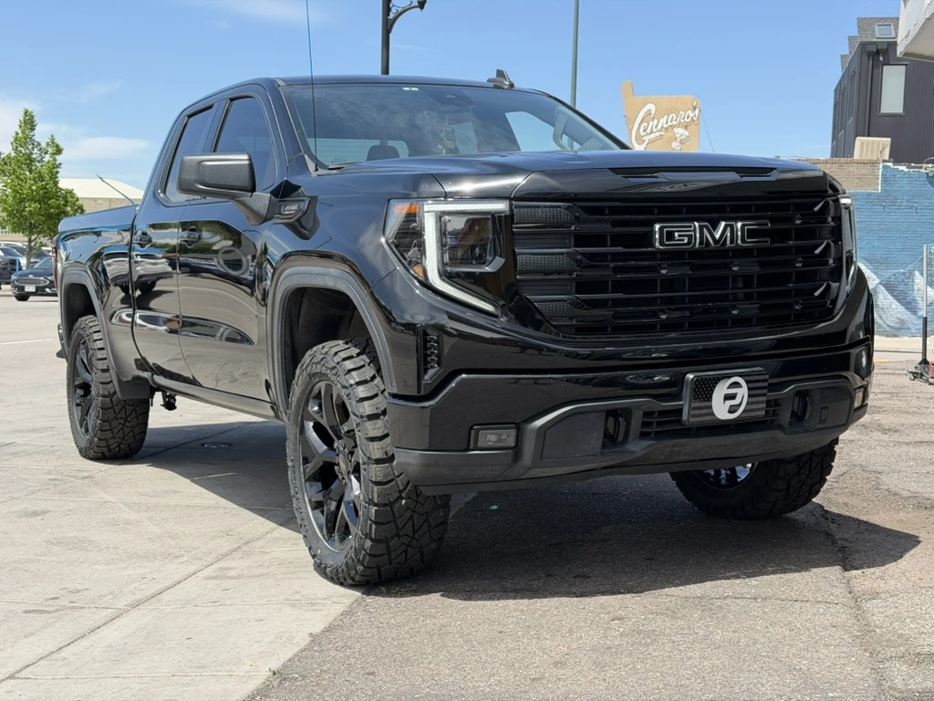 2025 GMC Sierra 1500 with Black Replica Wheels 22" Snowflake Style 1101 Rims
