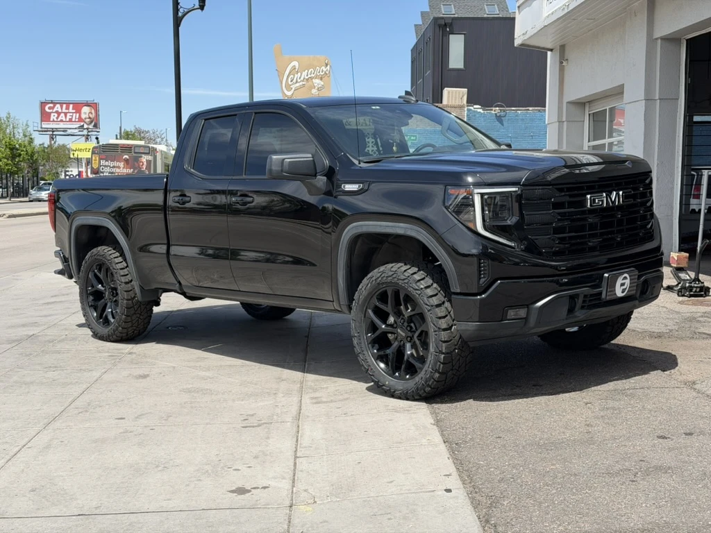 Black Replica Wheels 22" Snowflake Style 1101 Rim on 2025 GMC Sierra 1500