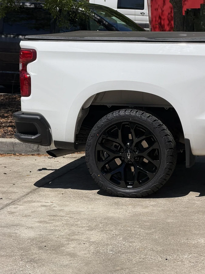 2026 Chevrolet Silverado 1500 with Replica Wheels 22" Snowflake Style 1101 Black Wheels