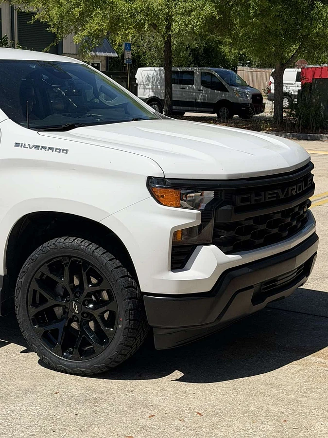 Replica Wheels 22" Snowflake Style 1101 Black on 2026 Chevrolet Silverado 1500