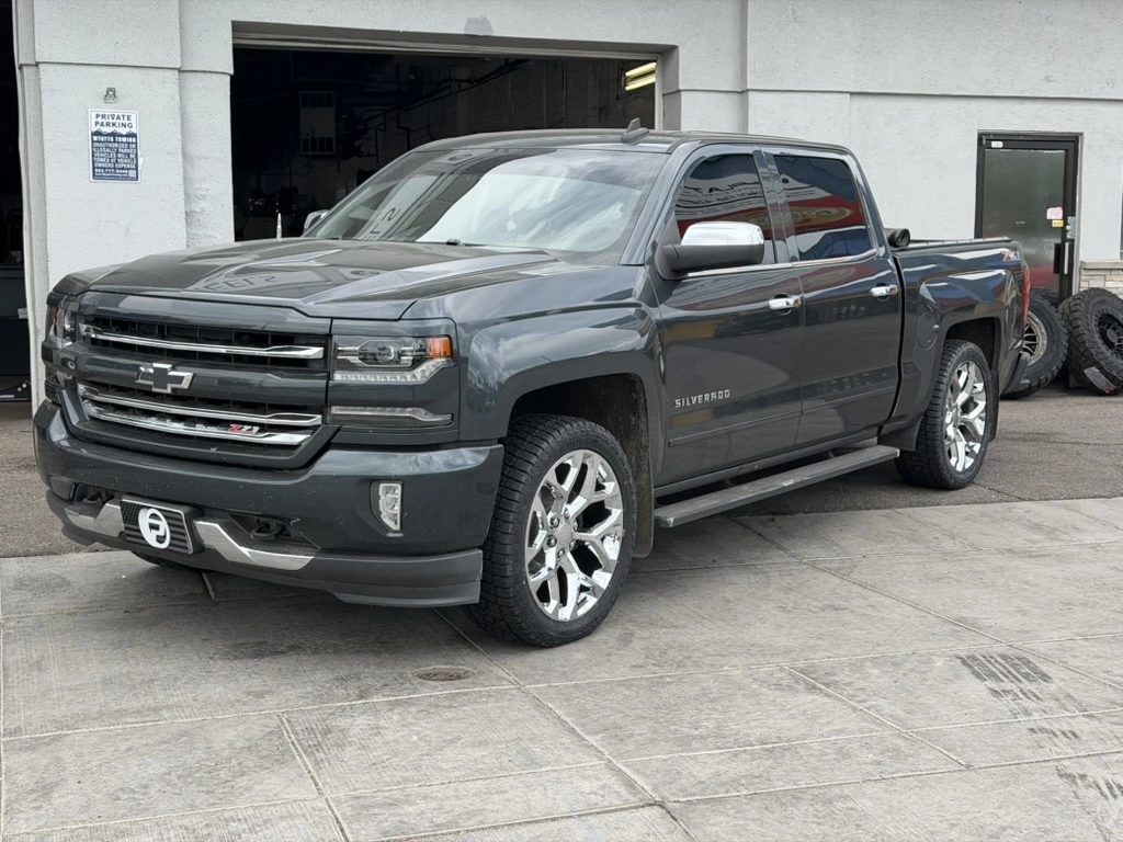 Replica Wheels 22" Snowflake Style 1101 Chrome Rim on 2016 Chevrolet Silverado 1500