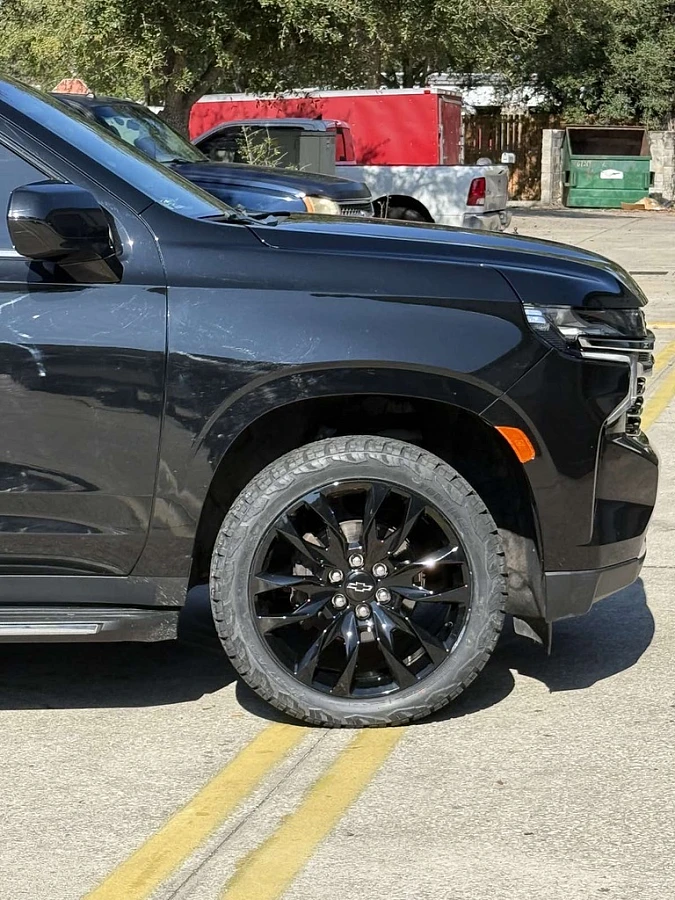 Black Replica Wheels 22" Style 1103 on 2024 Chevrolet Suburban