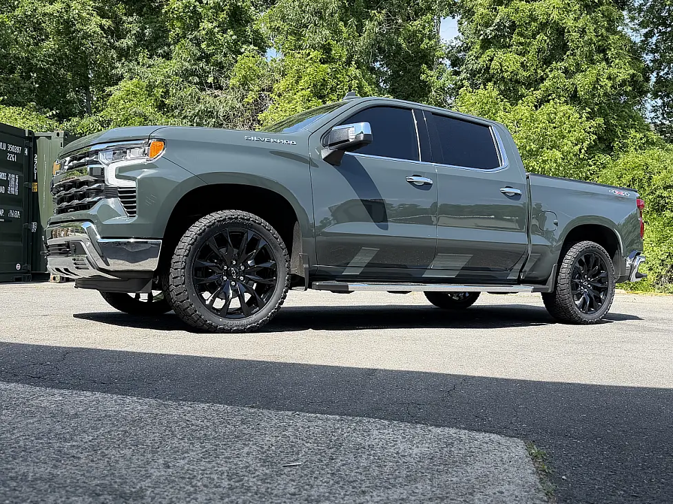 Replica Wheels 22" Style 1103 Black Rim on 2026 Chevrolet Silverado 1500