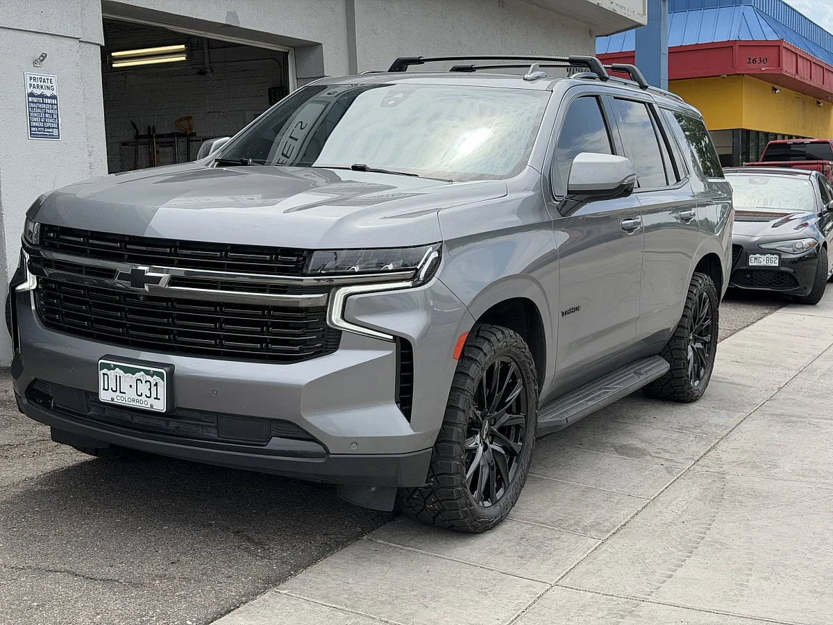 Black Replica Wheels 22" SSX Style 1106 on 2022 Chevrolet Tahoe