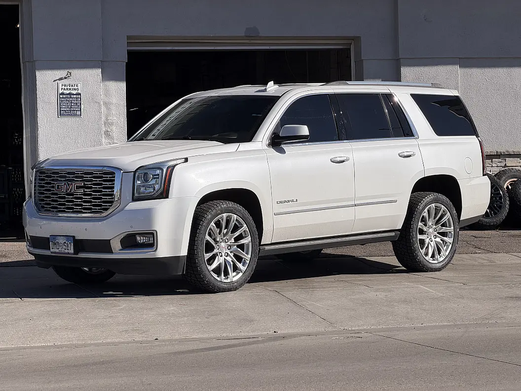 2021 GMC Yukon Running Replica Wheels 22" SSX Style 1106 Charcoal