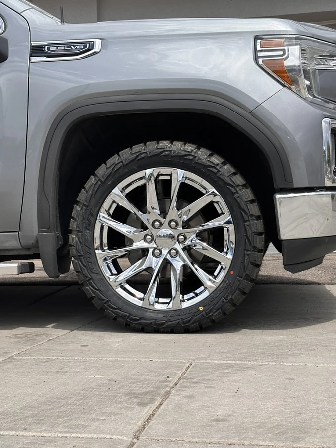 Chrome Replica Wheels 22" SSX Style 1106 on 2022 GMC Sierra 1500