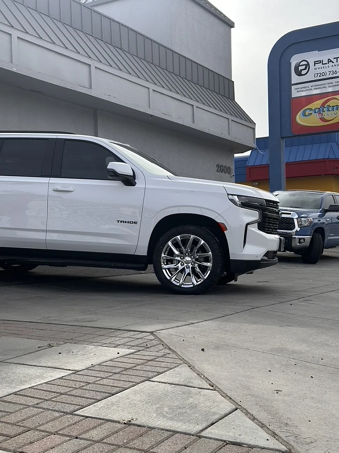 Replica Wheels Chrome 22" SSX Style 1106 Wheel on 2025 Chevrolet Tahoe