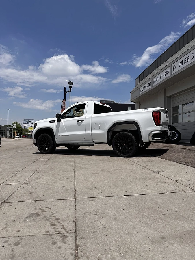 2025 GMC Sierra 1500 with Replica Wheels 22" Style 1114 Black Wheels