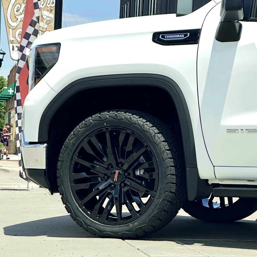 Replica Wheels 22" Style 1114 Black Rim on 2025 GMC Sierra 1500