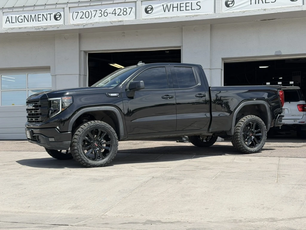 2024 GMC Sierra 1500 with Replica Wheels 22" Style 1120 Black Wheels