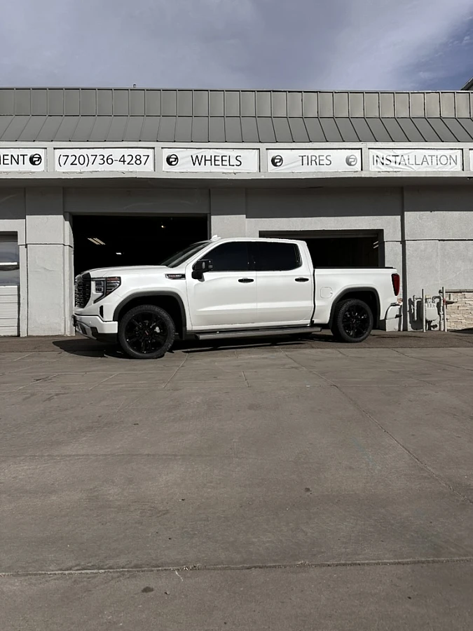 Replica Wheels 22" Style 1120 Black on 2026 GMC Sierra 1500